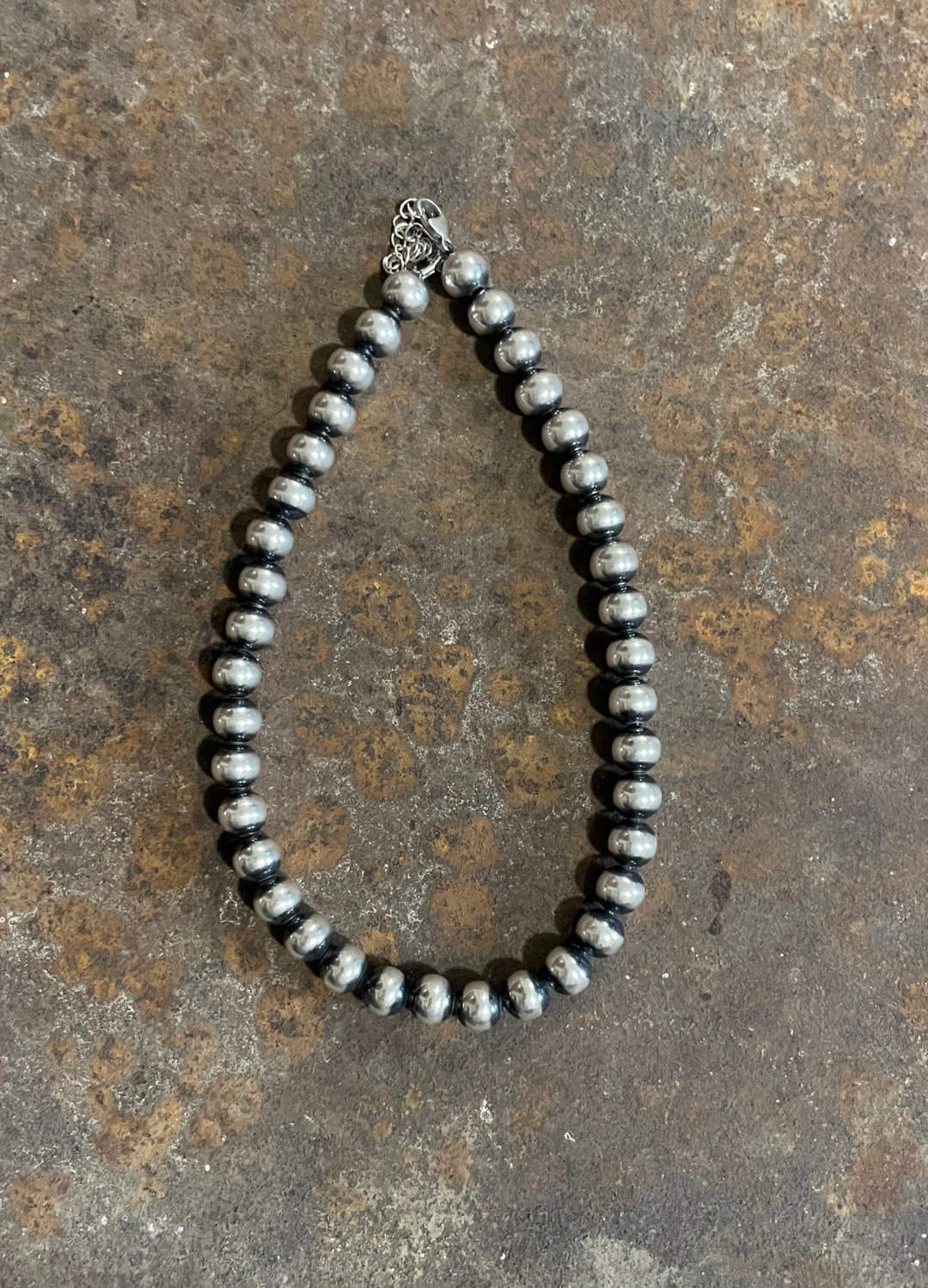 16″ 12mm Navajo Pearls