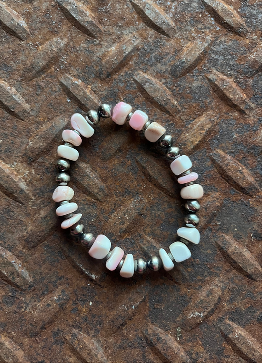 The Pink Conch Bracelet