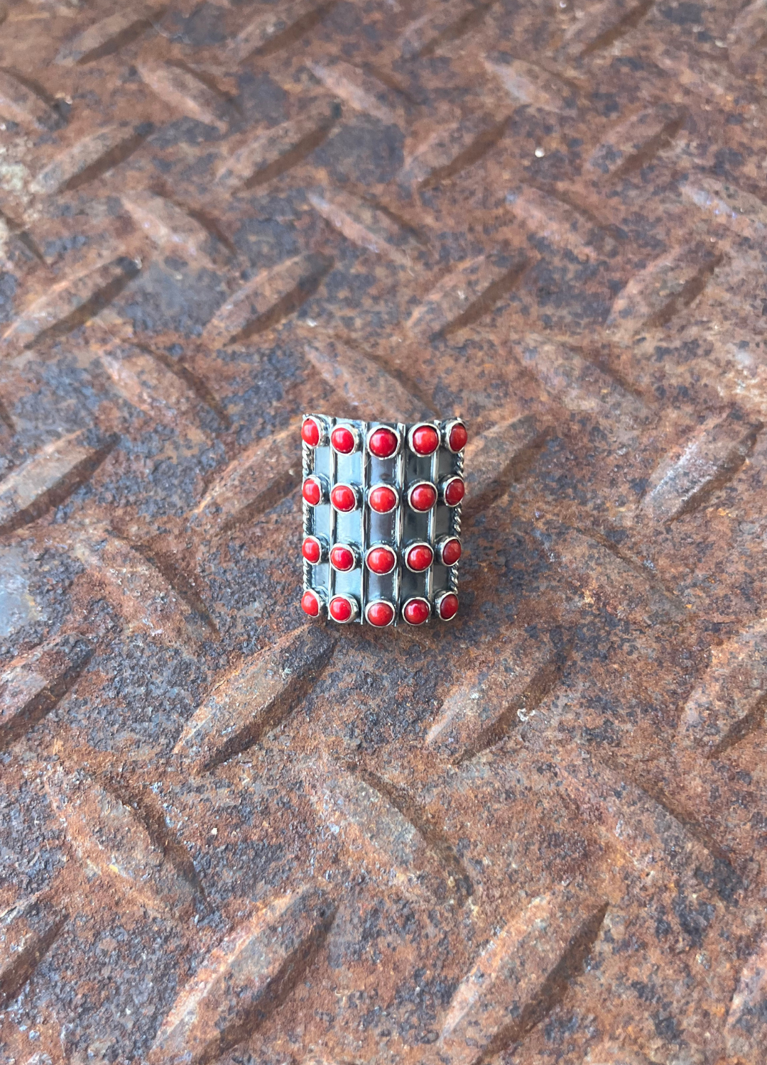 Red Spiny Ring