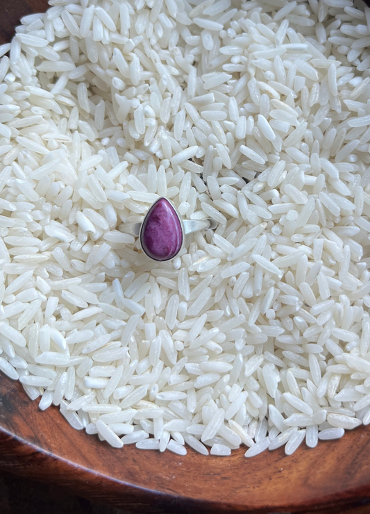 Purple Spiny Teardrop Ring