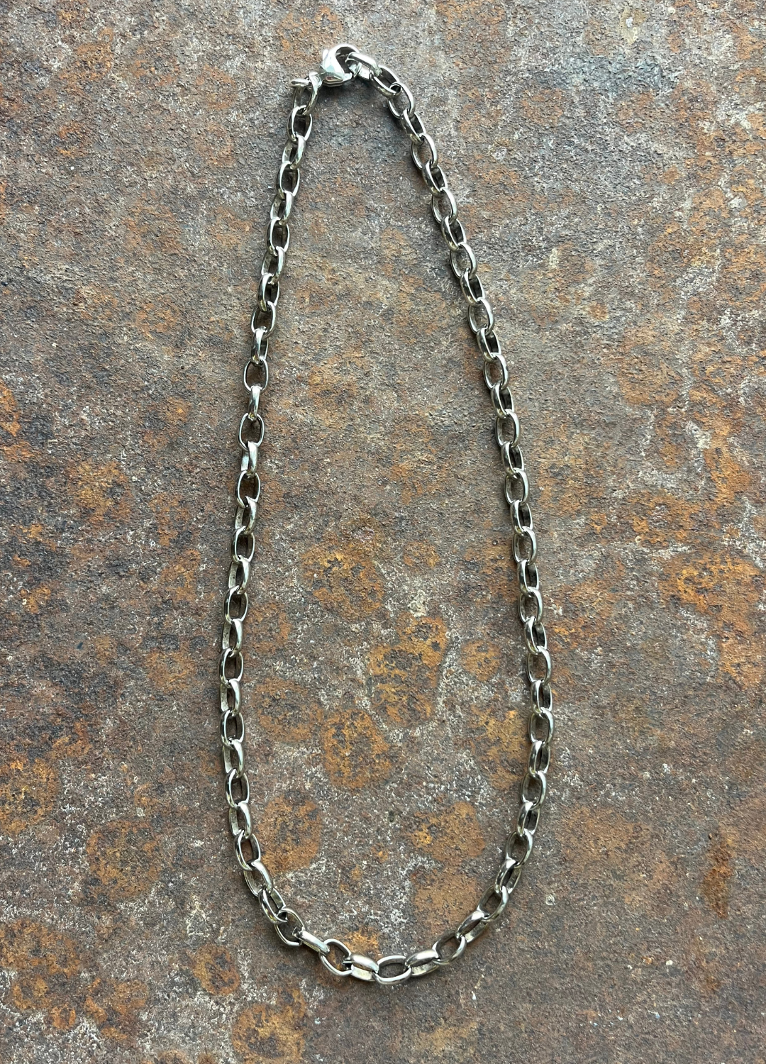 Staple Chain