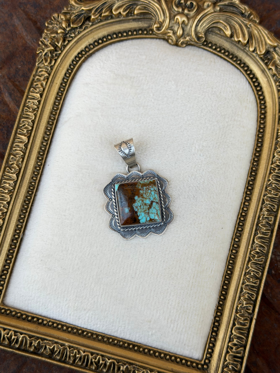 The Zane Pendant